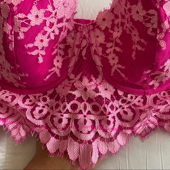 Victorias Secret Dream Angels lined Demi lace bra - Picture 3 of 7